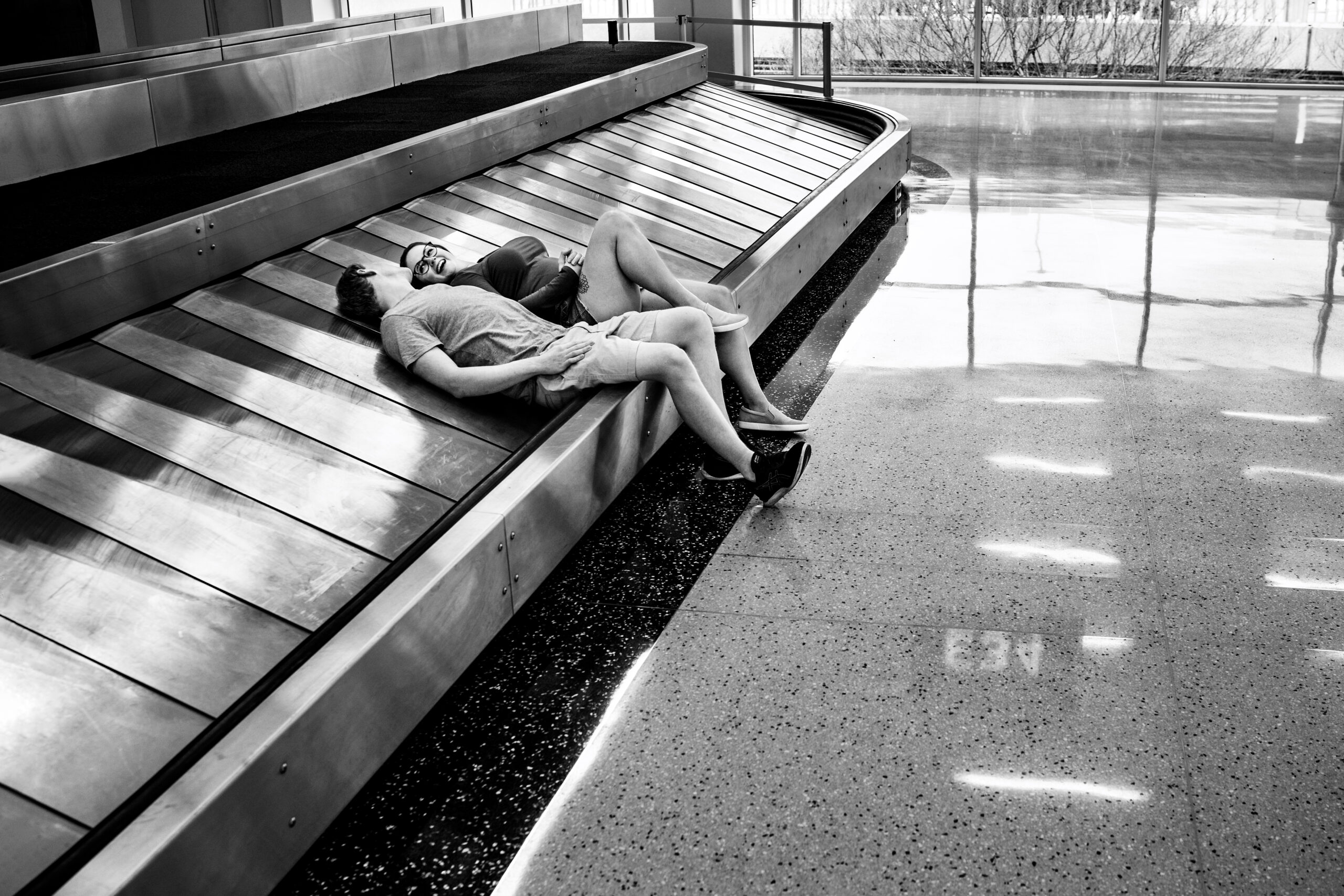 Dallas Fort Worth Airport Engagement Session