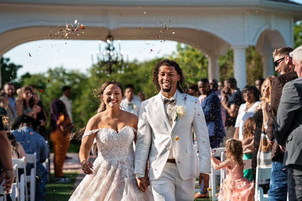 Fun and Timeless Texas Wedding