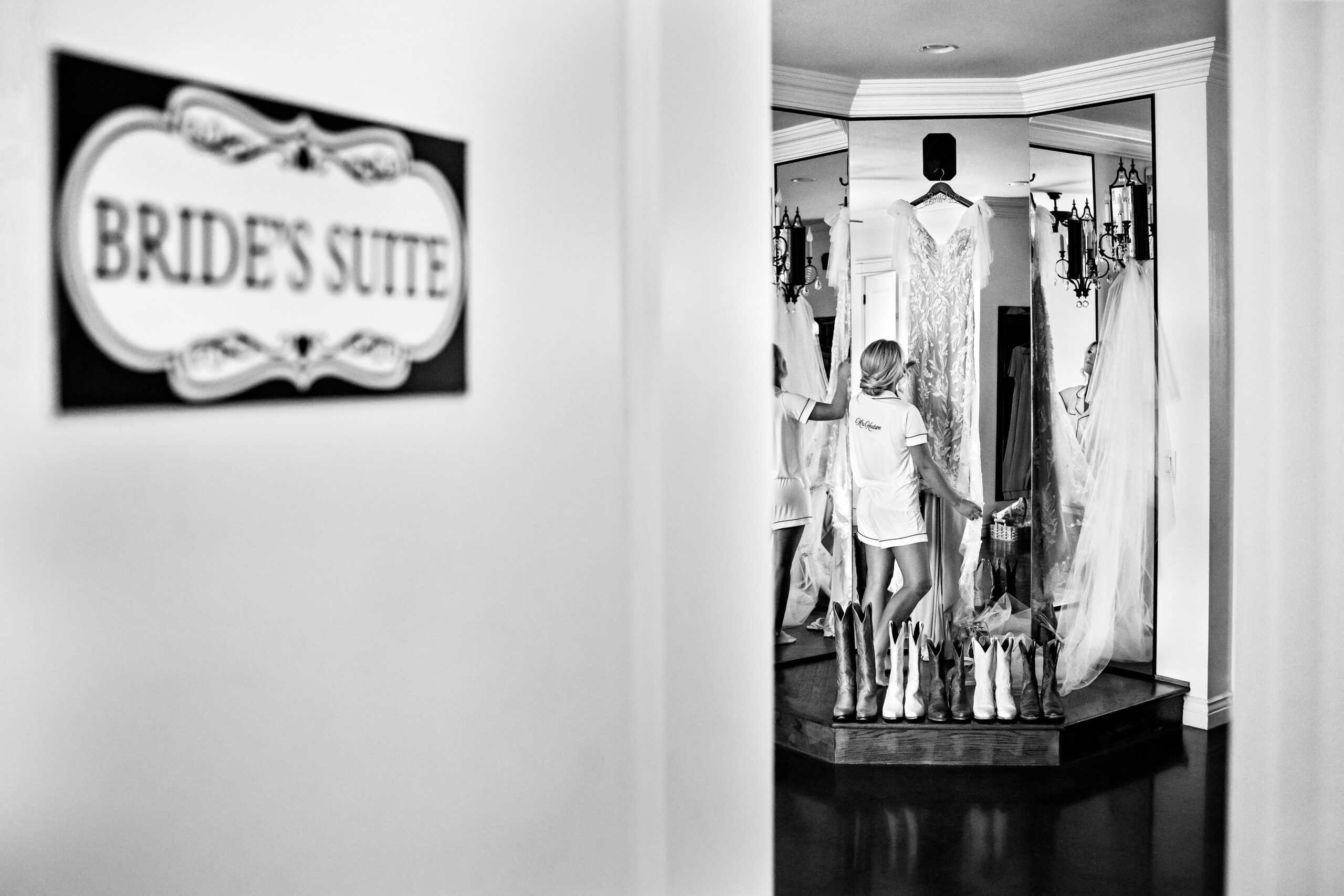 Luxury Bride Wedding Preparations