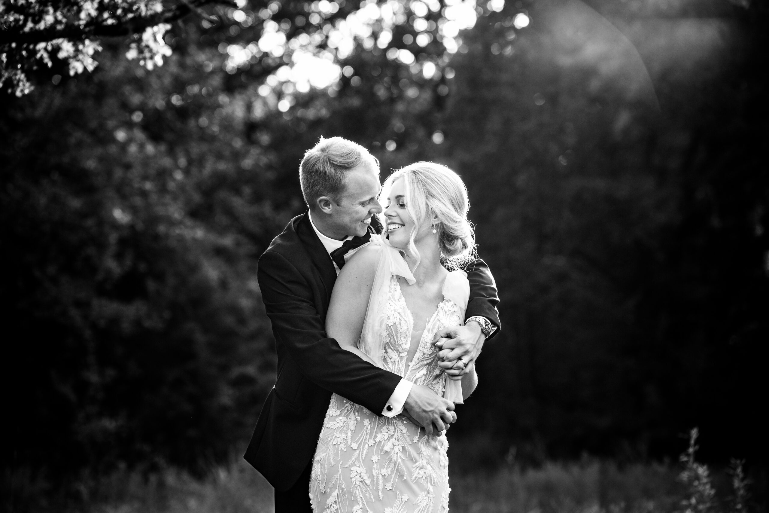 Luxury Texas Bride and Groom Wedding Portraits