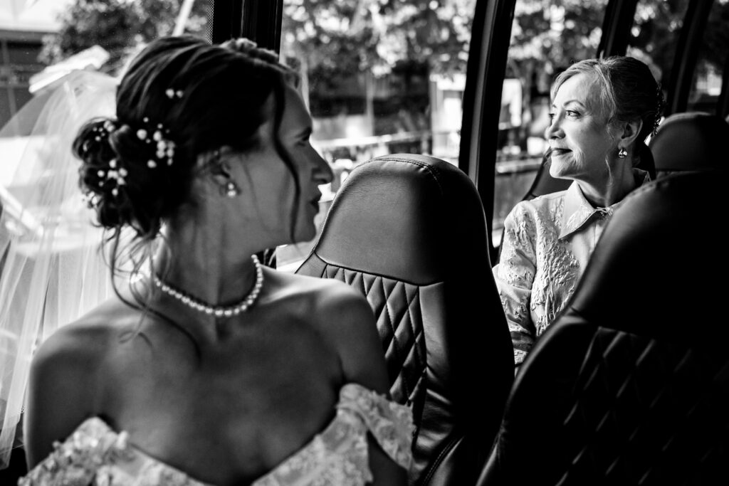 Downtown Dallas 400 N Ervay Rooftop Wedding Venue Documentary Candid Wedding Photographer