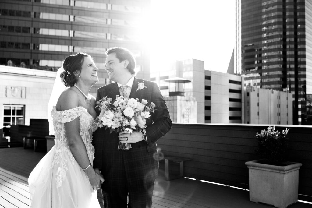 Downtown Dallas 400 N Ervay Rooftop Wedding Venue Documentary Candid Wedding Photographer