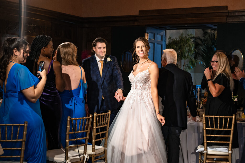 Downtown Dallas 400 N Ervay Rooftop Wedding Venue Documentary Candid Wedding Photographer