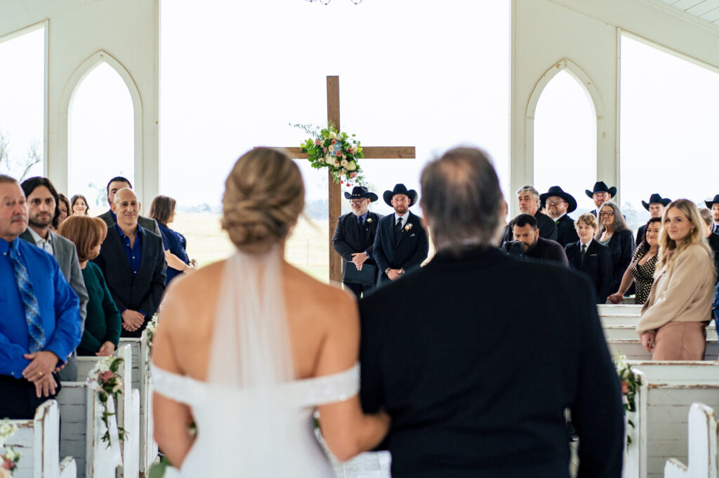 Texas Documentary Wedding Photographers The MacMeekens at Chandelier Farms Wedding Venue in Dallas