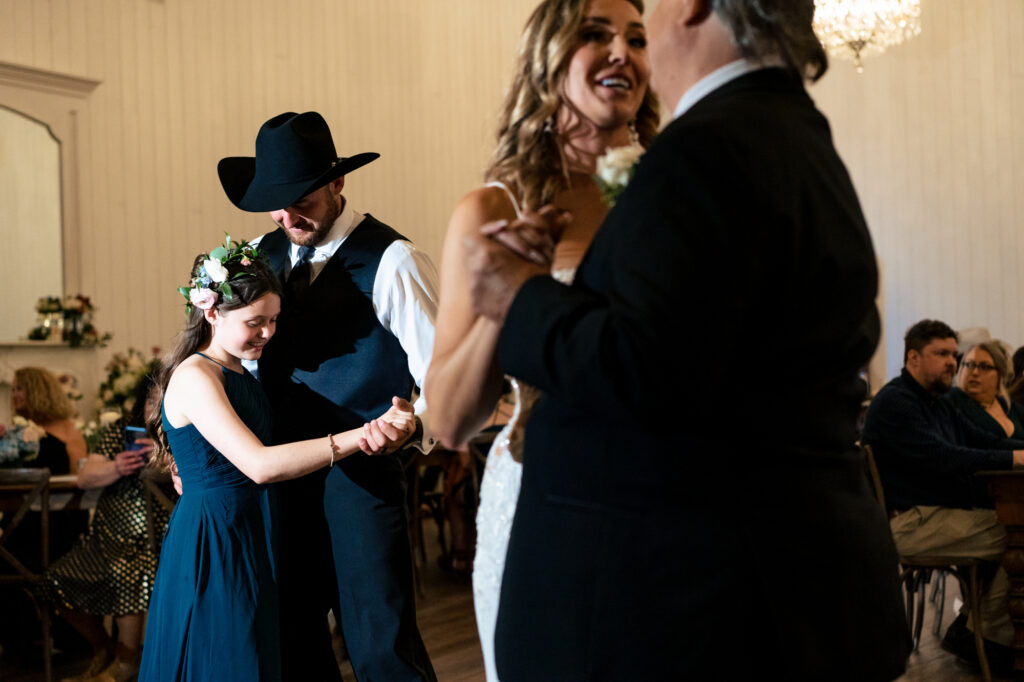 Texas Documentary Wedding Photographers The MacMeekens at Chandelier Farms Wedding Venue in Dallas