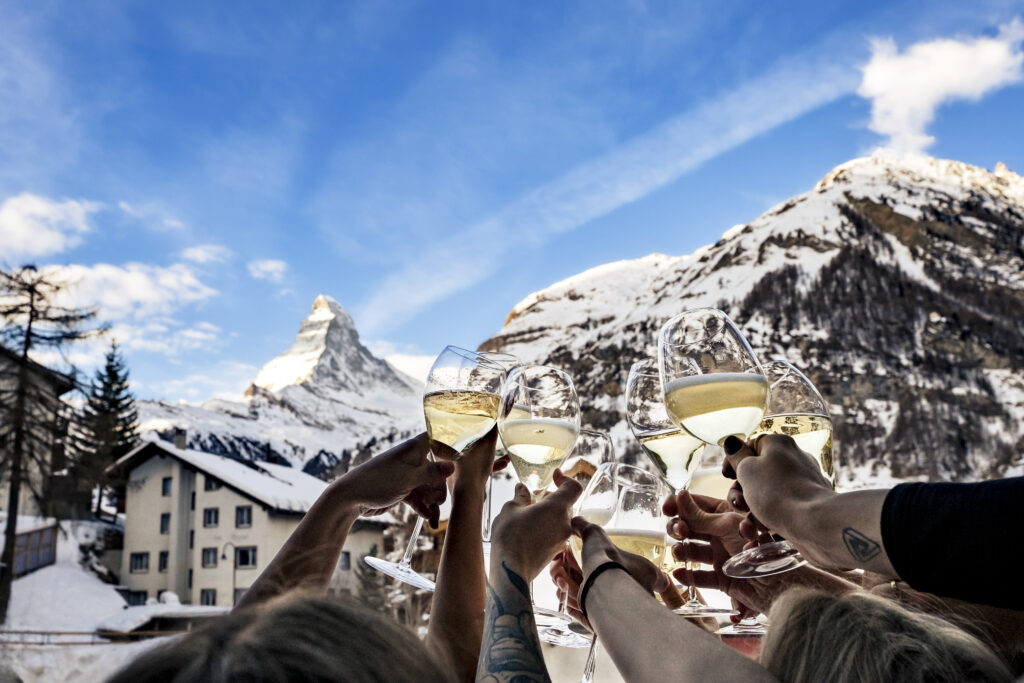 Luxury Destination Wedding in Zermatt Switzerland with Documentary Wedding Photographers The MacMeekens