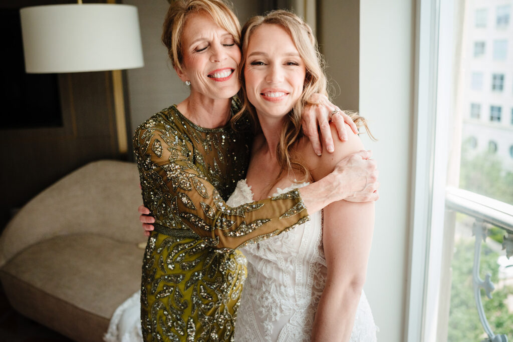 Luxury Dallas Weddings at Hotel Crescent Court by DFW Wedding Photographers The MacMeekens