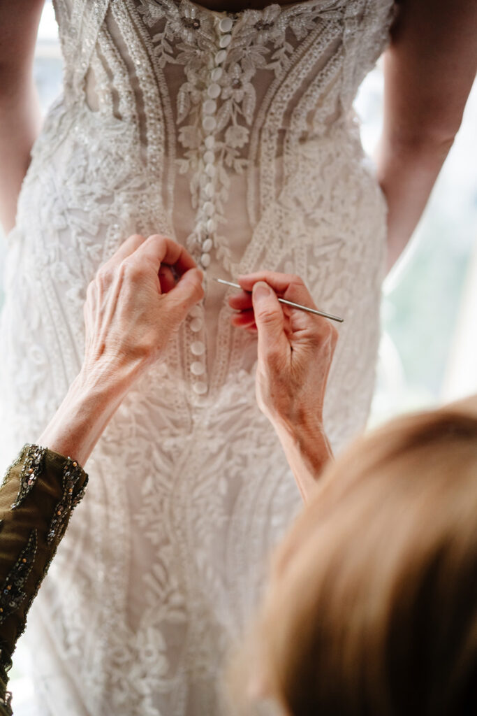 Luxury Dallas Weddings at Hotel Crescent Court by DFW Wedding Photographers The MacMeekens