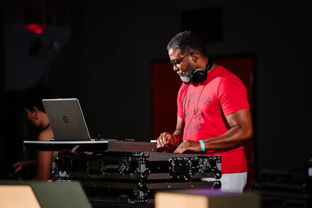 Dallas DJ Battle at Fowling Warehouse in Plano by DFW Corporate Event Photographers The MacMeekens