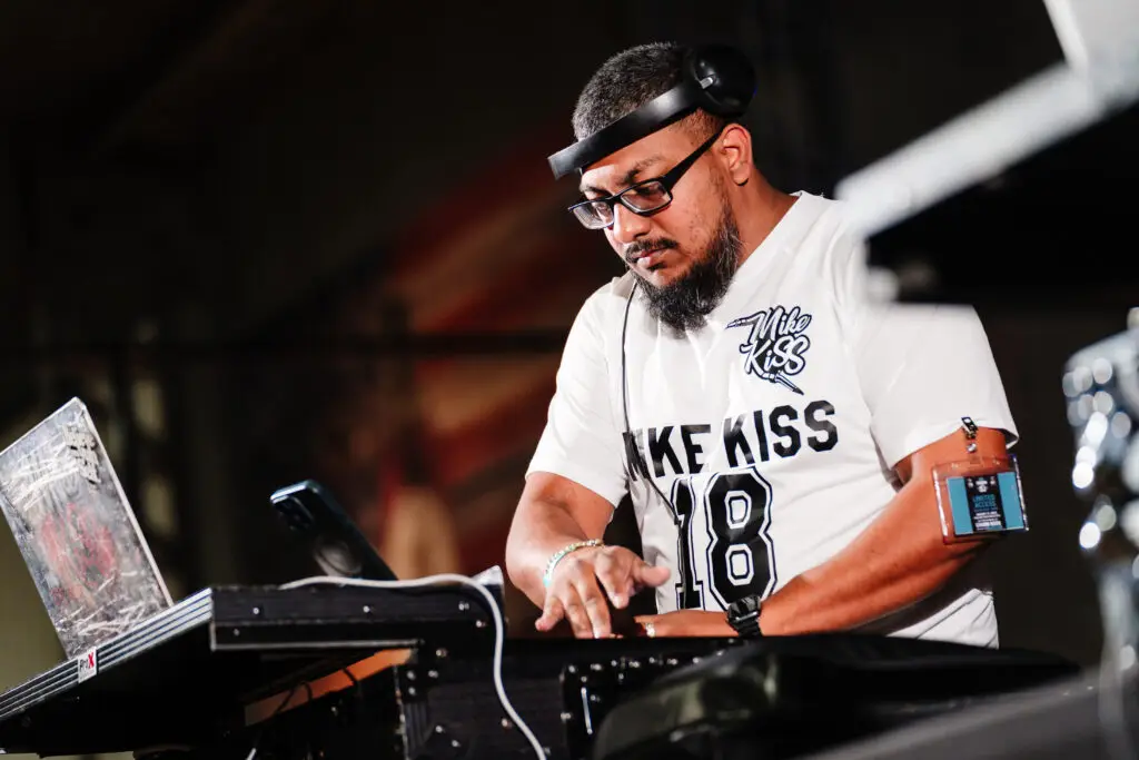 Dallas DJ Battle at Fowling Warehouse in Plano by DFW Corporate Event Photographers The MacMeekens