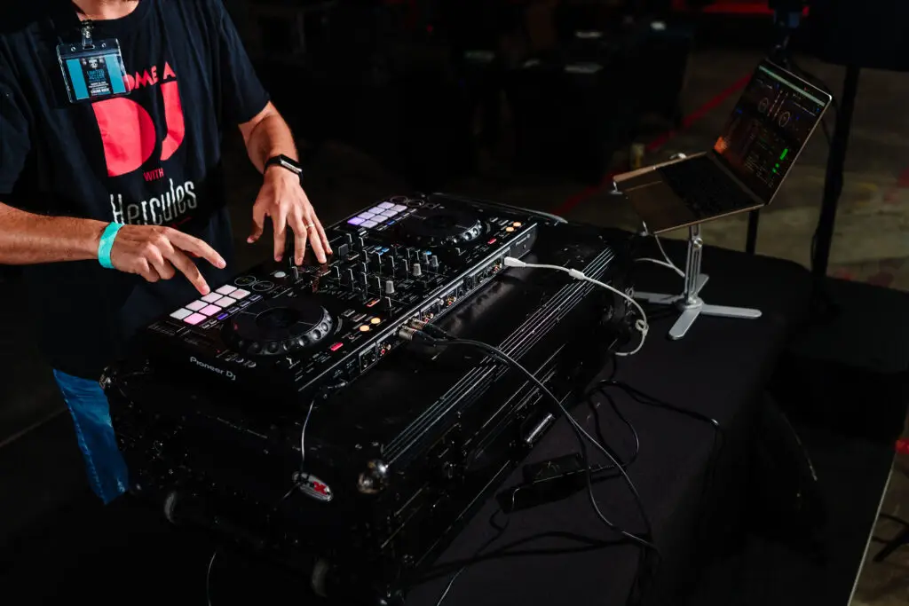 Dallas DJ Battle at Fowling Warehouse in Plano by DFW Corporate Event Photographers The MacMeekens