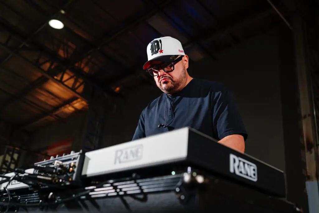 Dallas DJ Battle at Fowling Warehouse in Plano by DFW Corporate Event Photographers The MacMeekens