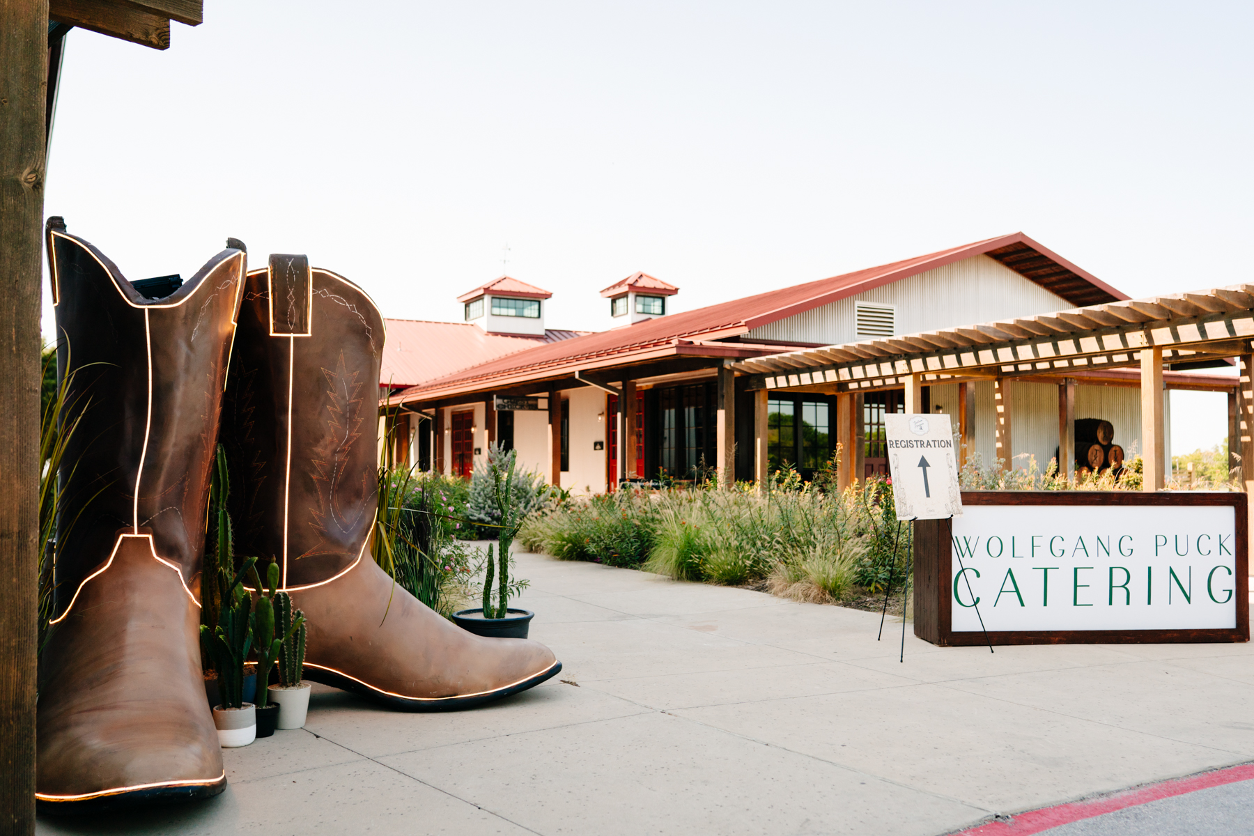 DFW NACE Fundraiser at TX Whiskey Ranch by Fort Worth Corporate Event Photographers The MacMeekens Photography