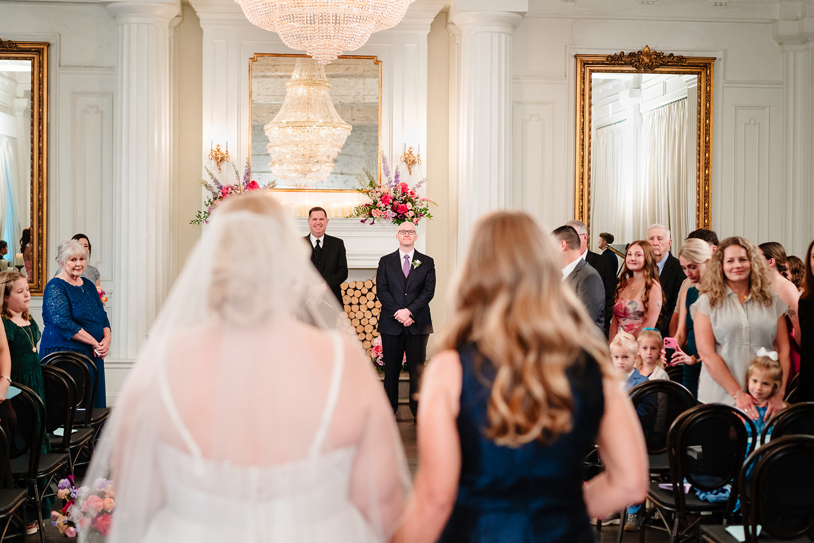 Wedding Ceremony at The Mason Dallas by North Texas Documentary Wedding Photographer The MacMeekens