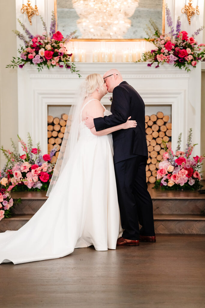 Wedding Ceremony at The Mason Dallas by North Texas Documentary Wedding Photographer The MacMeekens