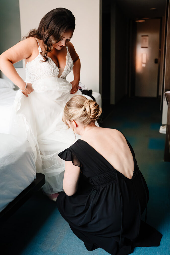Bride getting ready at Aloft Hotel in Richardson before her wedding