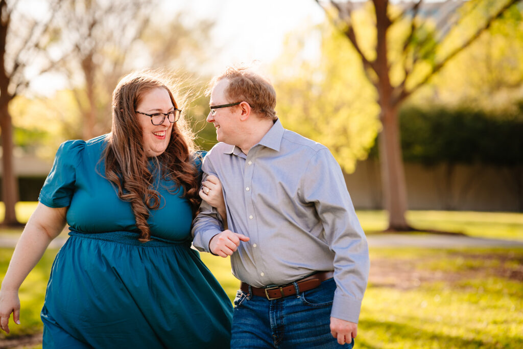 Fort Worth engagement session at The Kimbell Art Museum