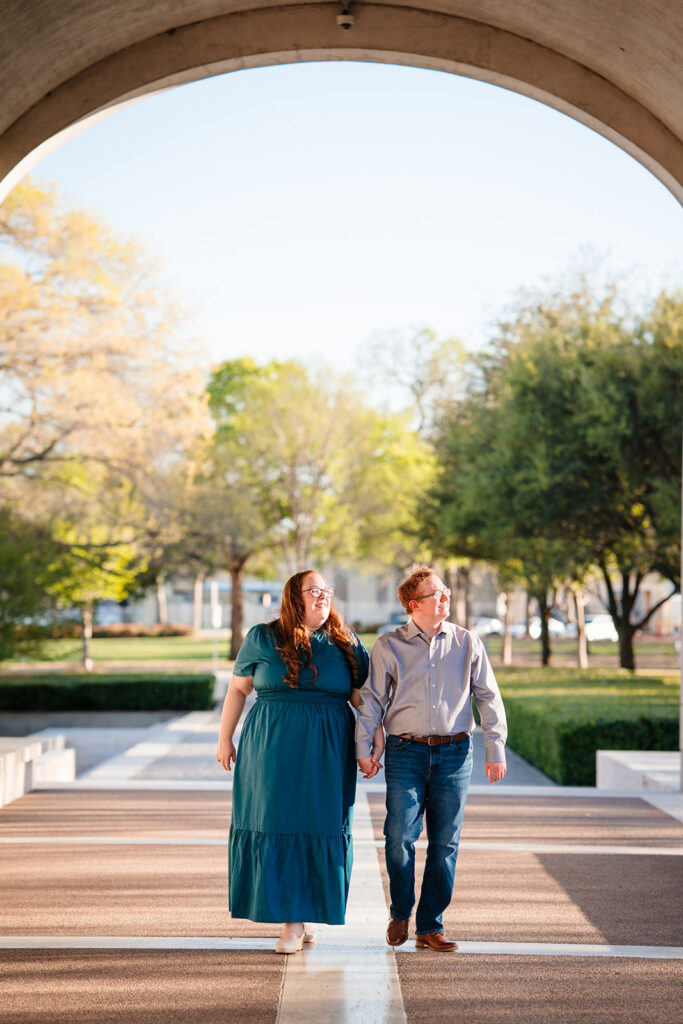 Fort Worth engagement session at The Kimbell Art Museum