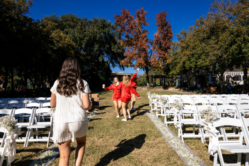 Vibrant Dallas Wedding at Texas Discovery Garden in Fair Park by The MacMeekens Photography