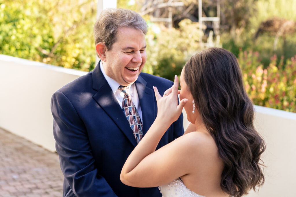 Vibrant Dallas Wedding at Texas Discovery Garden in Fair Park by The MacMeekens Photography